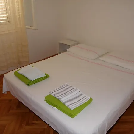 13180b Apartmán